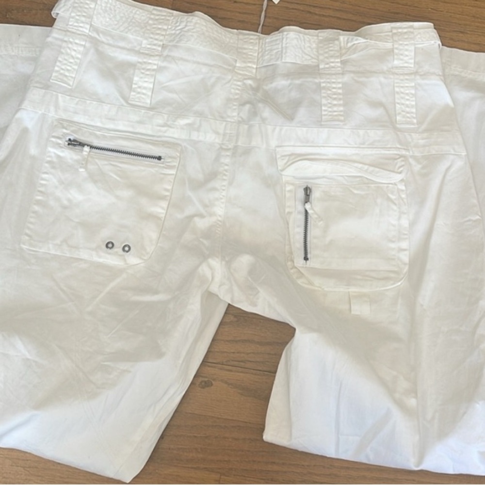 WHITE CARGO PANTS 14 | Johnny Was white cargo pants size 14 | Stretch